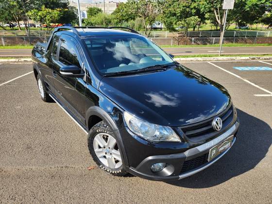 VOLKSWAGEN SAVEIRO 1.6 CROSS CE 8V FLEX 2P MANUAL VOLKSWAGEN SAVEIRO 1.6 CROSS CE 8V FLEX 2P MANUAL